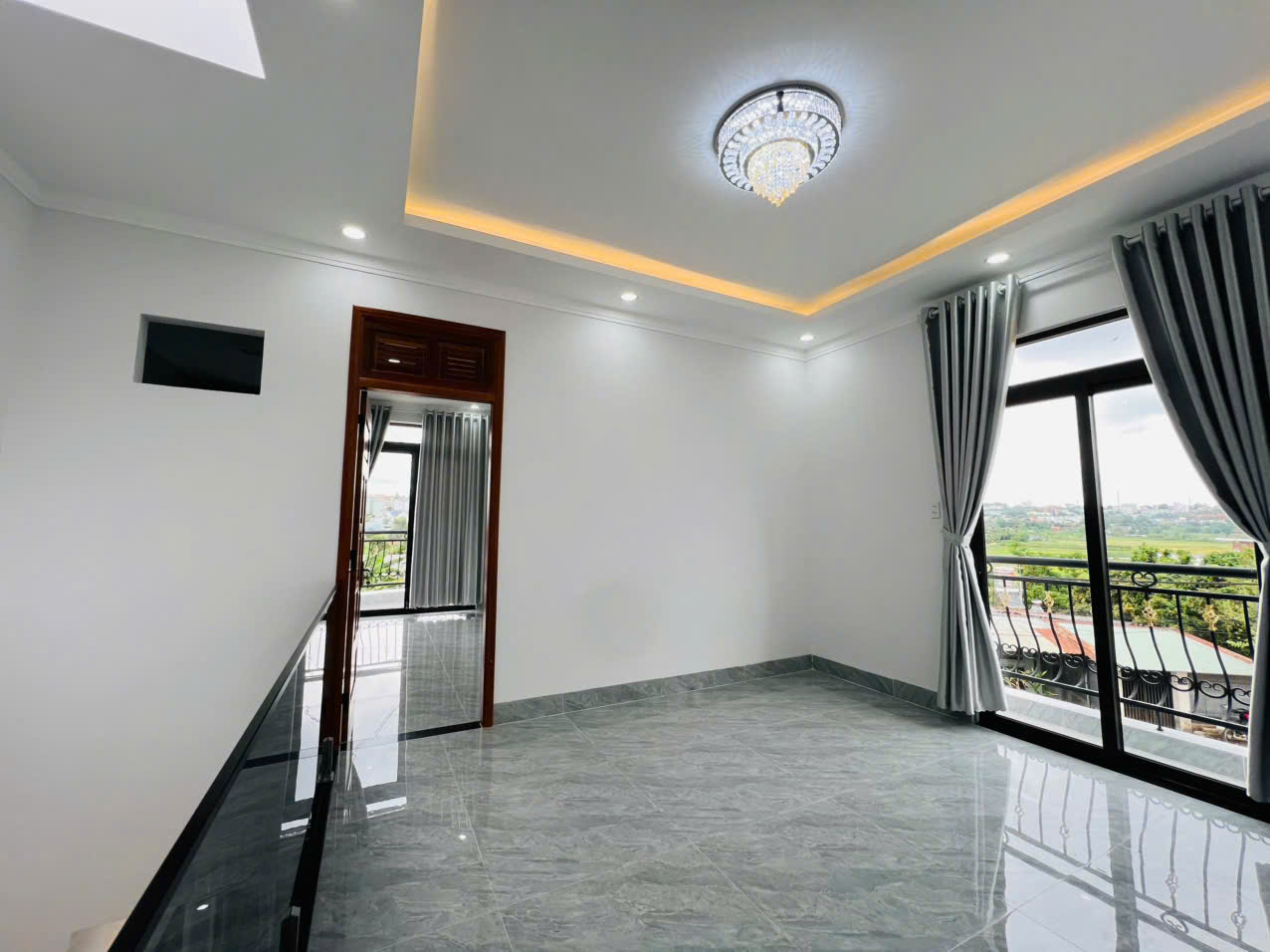 BÁN NHÀ 1 MÊ GÓC 2MT ĐẸP – HẺM XE HƠI LÊ ĐÌNH CHINH, TP PLEIKU –FULL NỘI THẤT, GIÁ TỐT LH:0907146779 - Ảnh 8