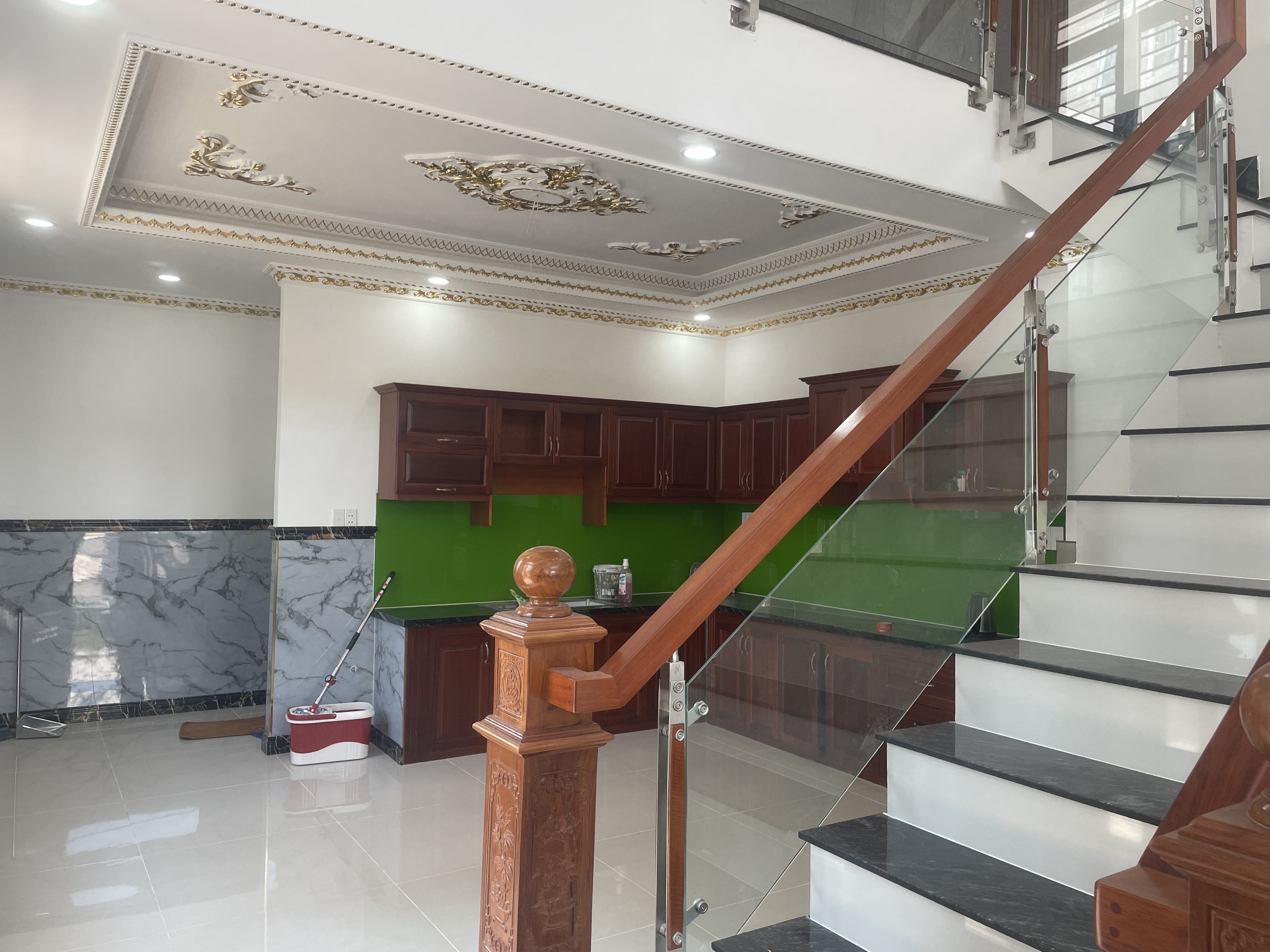 Bán nhà 1 Trệt 3 Lầu và 1 Lửng P.Tam Hòa cũ,gần BVĐK Đồng Nai - Ảnh 1
