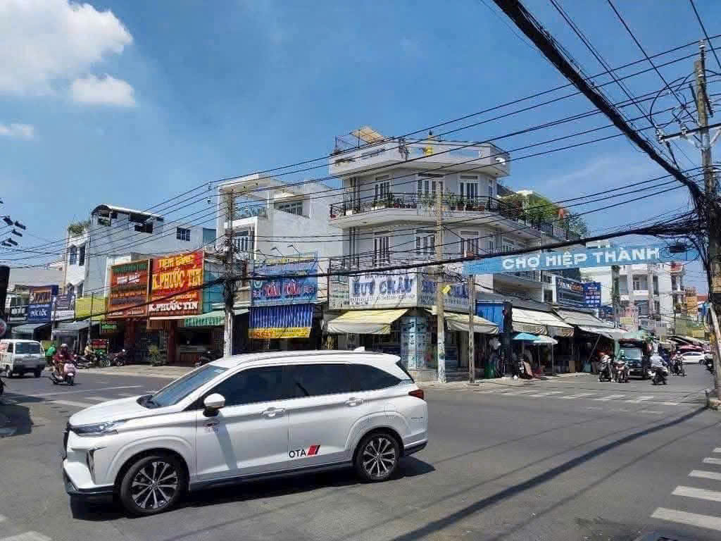 Giảm sâu - Gấp bán Nhà Mặt Tiền Ngay Chợ Hiệp Thành 13, Q12. (Ngay chợ HT13) - Ảnh chính