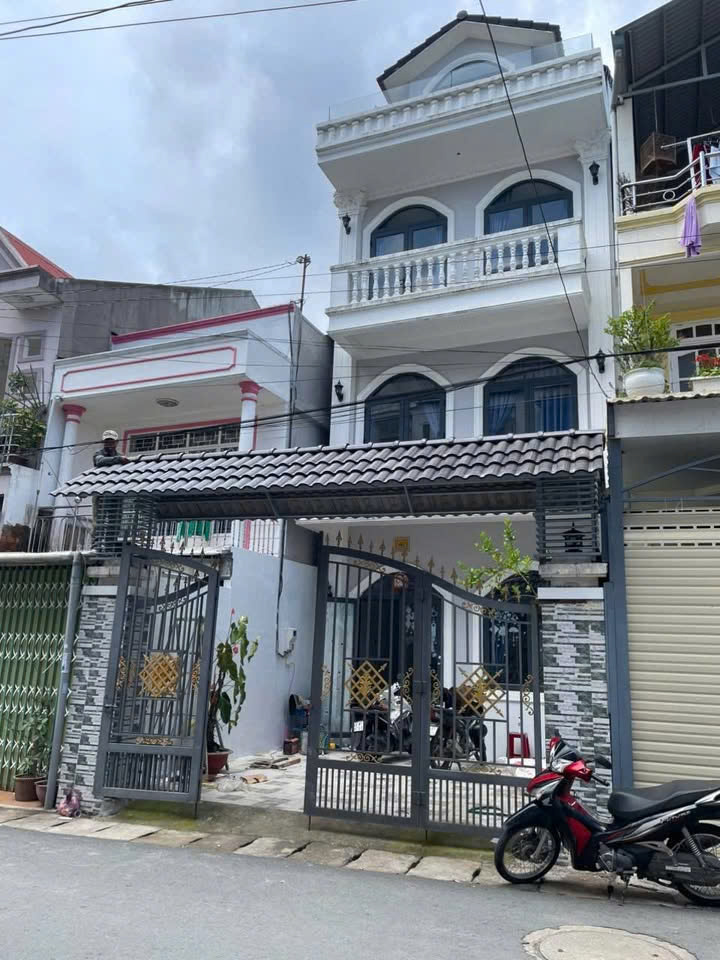 Cần bán ks mặt tiền đường nhựa đa minh p5 - Ảnh 1