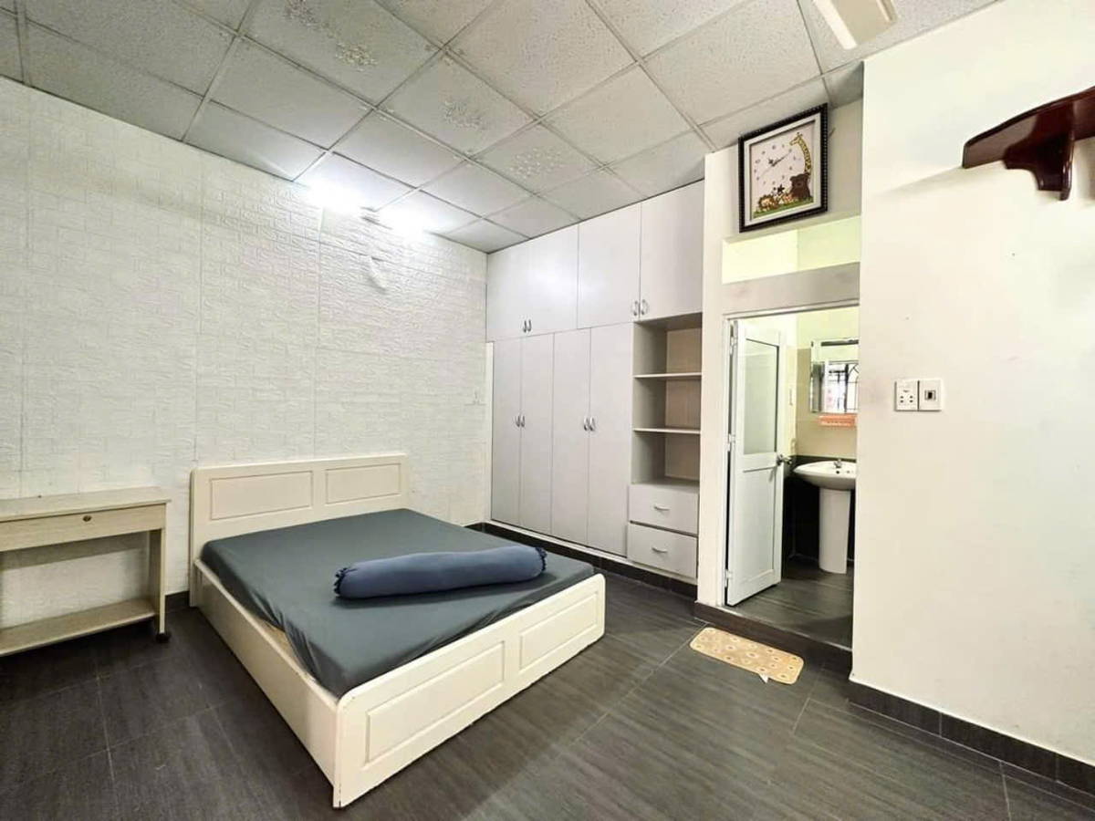 Bán NHÀ Nhà Đang Cho Thuê CHDV-HXH Lê Văn Sỹ Q3,71m2,5Tầng, 8PN,Thuê 60tr/th,Chỉ NHỈNH13TL Sổ vuông - Ảnh 3