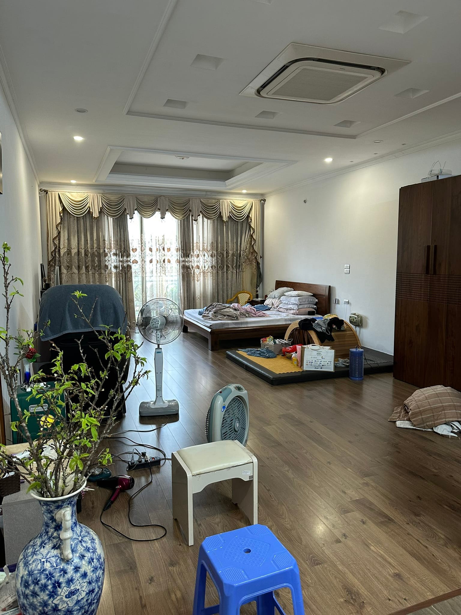 Bán nhà mặt phố Phố Huế, 140m2, 10 tầng 2 hầm, mặt tiền 7.2m, 159 tỷ, vỉa hè rộng, KD đỉnh - Ảnh 1