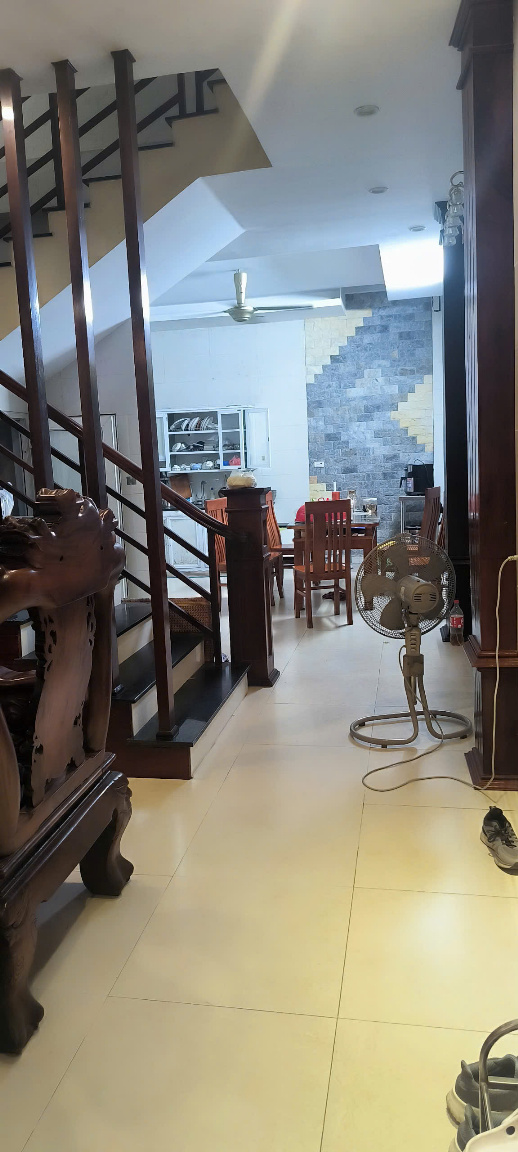BÁN NHÀ VĂN QUÁN 65M,NHÀ DÂN XÂY, FULL NỘI THẤT, Ô TÔ ĐỖ CỬA 4.95 TỶ - Ảnh chính