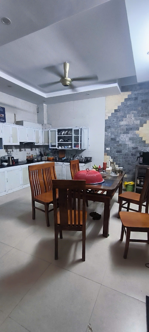 BÁN NHÀ VĂN QUÁN 65M,NHÀ DÂN XÂY, FULL NỘI THẤT, Ô TÔ ĐỖ CỬA 4.95 TỶ - Ảnh 1