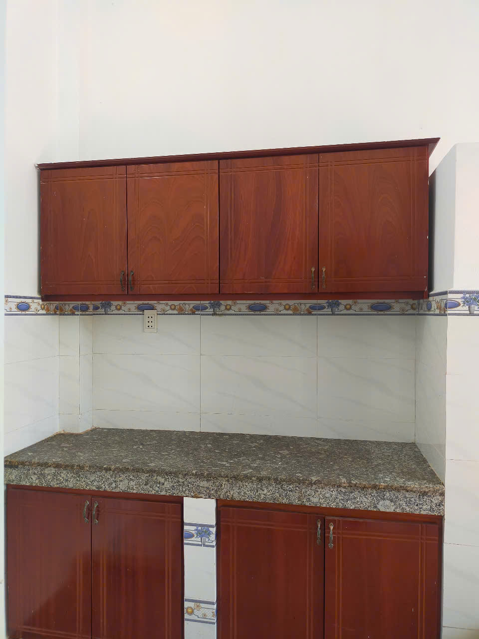 Chủ nhà cần dòng tiền kinh doanh bán nhanh căn nhà thiết kế đẹp giá 500 triệu shr - Ảnh 1