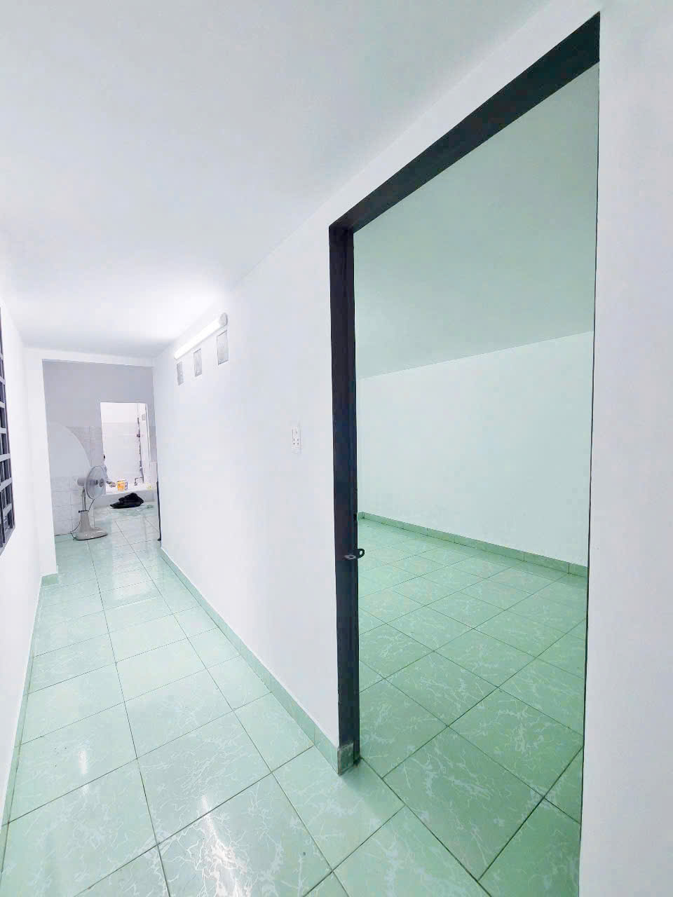 Bán nhà sổ riêng, KP2 Trảng Dài, gần hồ bơi Phương Nam, chỉ 1ty290 - Ảnh 1