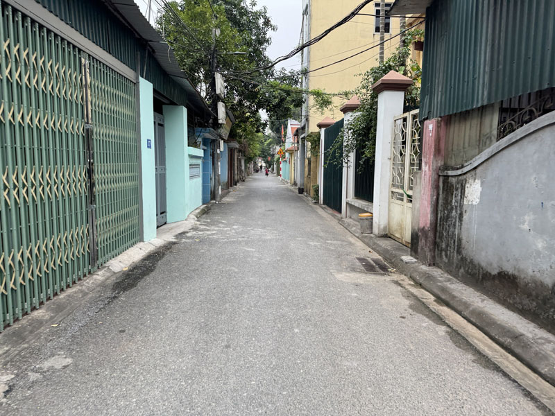 Cần bán đất 2 mặt thoáng 43,7m2 đất ngõ Kẻ Tạnh, Giang Biên. Đường ô tô thông, gần trường chợ - Ảnh 2