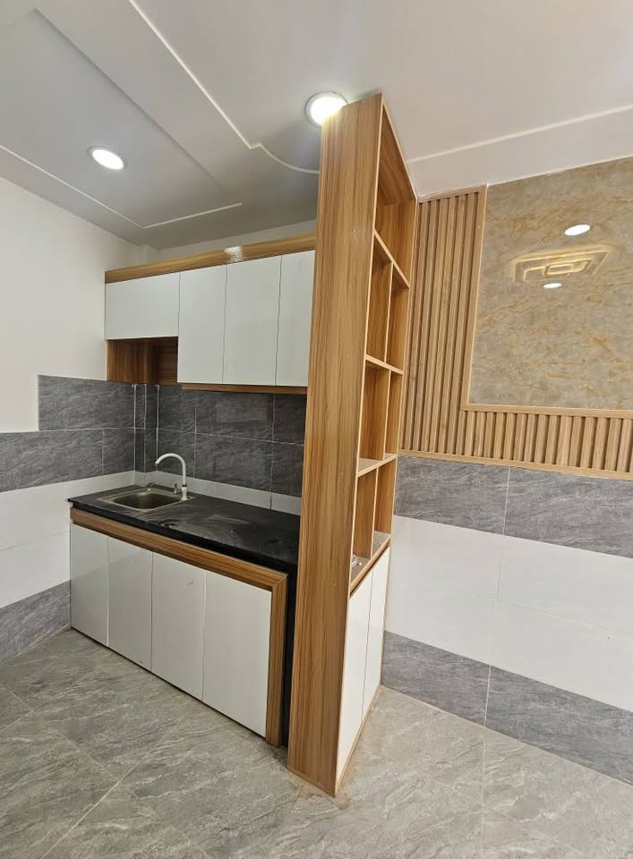 Bán nhà tặng kèm nội thất đầy đủ chỉ cần xách vali vào ở ngay chỉ 500tr - Ảnh chính