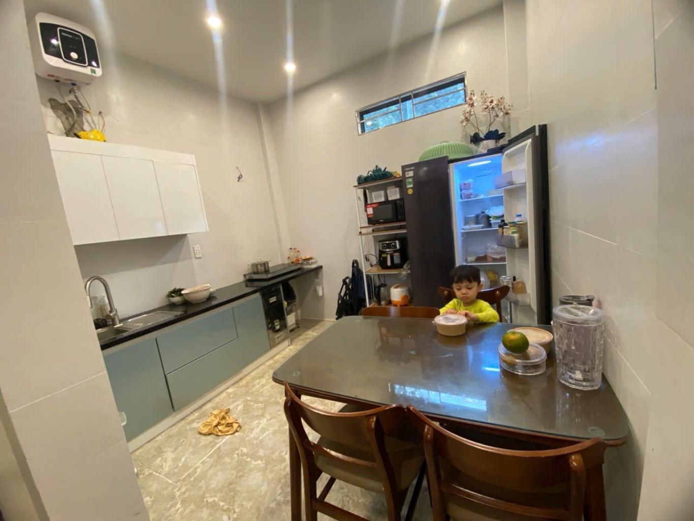 Bán nhà Kim Giang, ô tô đỗ cổng, 10m ra đường ô tô tránh, DT 35m2, nhỉnh 7 tỷ - Ảnh 1