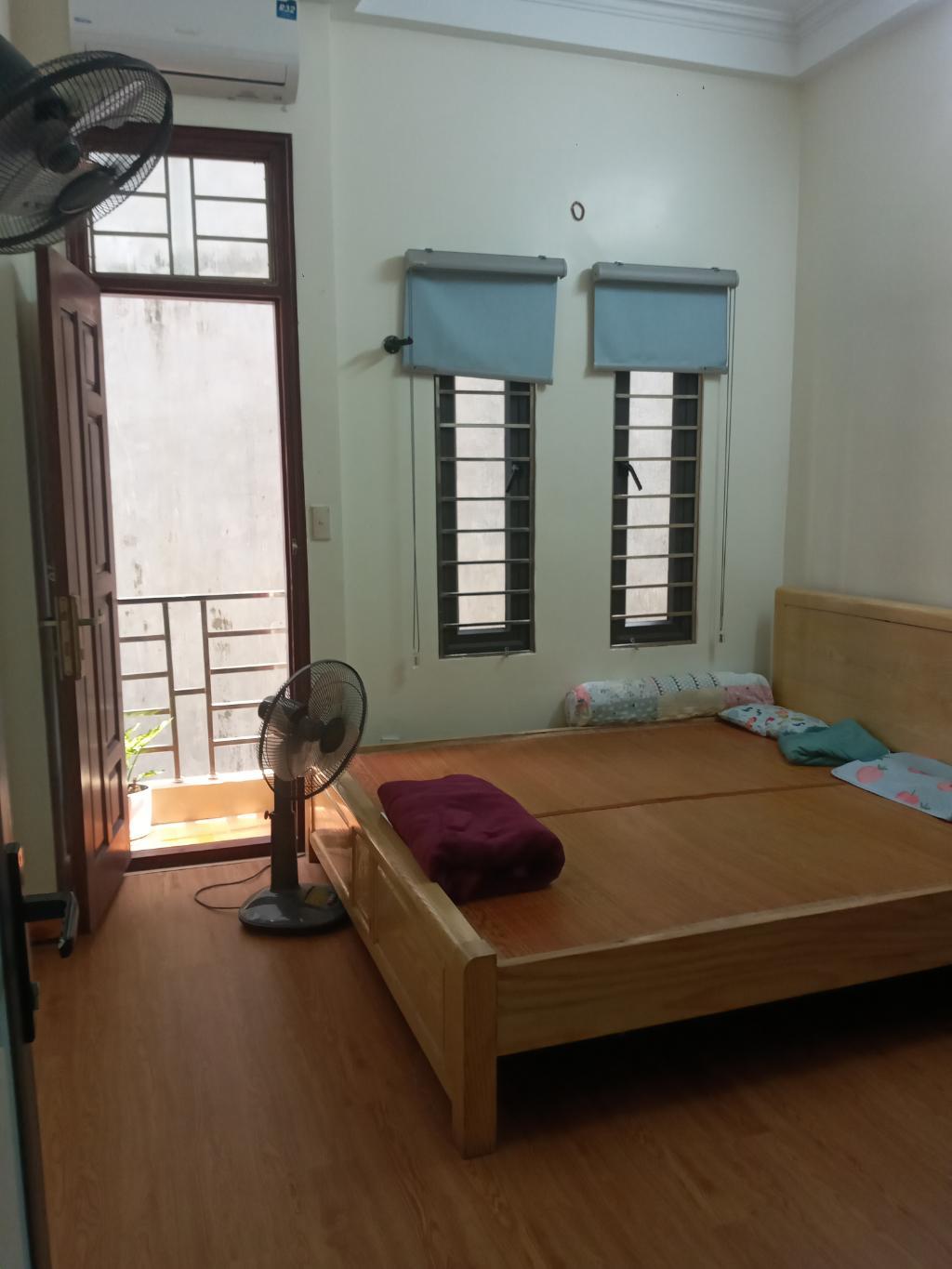 Bán nhà Kim Giang, ô tô đỗ cổng, 10m ra đường ô tô tránh, DT 35m2, nhỉnh 7 tỷ - Ảnh 2