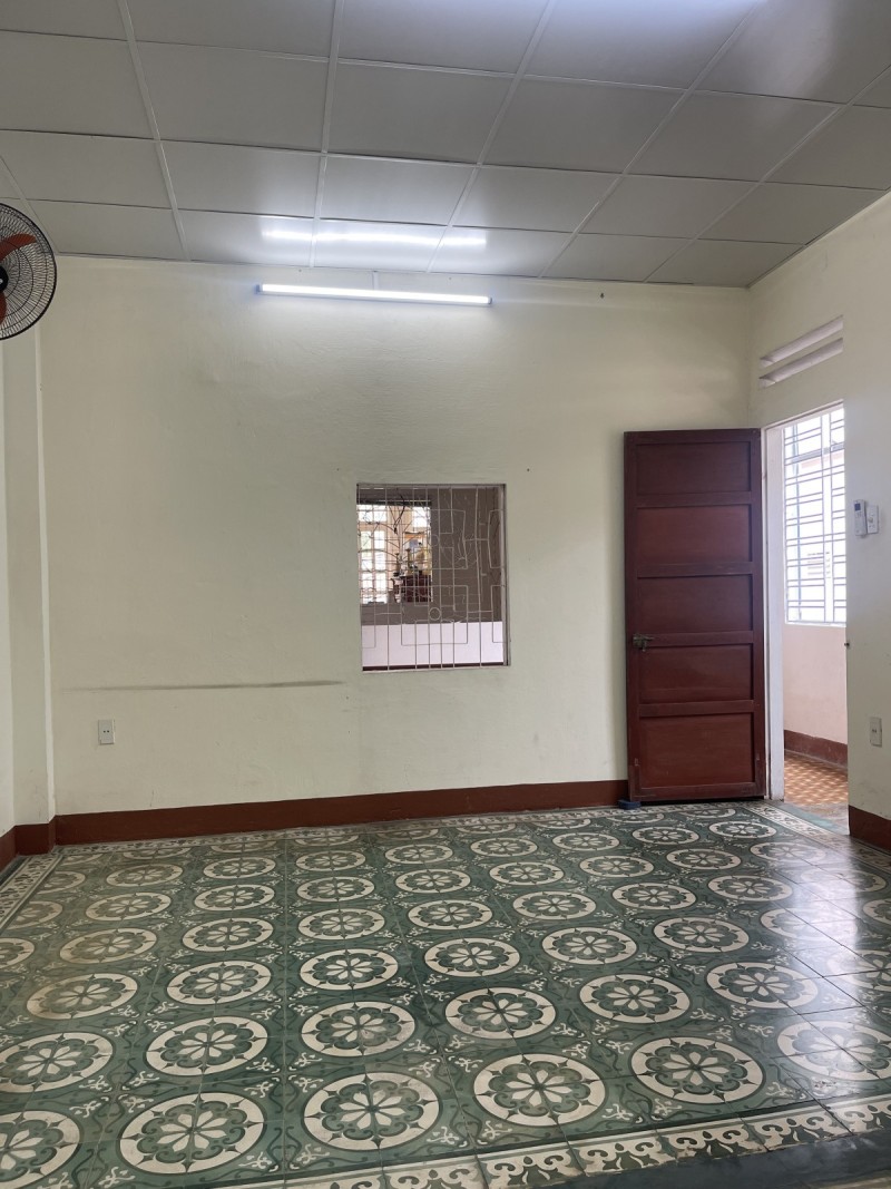 # Lô Góc Mặt Tiền Lý Tự Trong, 100m2, ngang 5.5m, 3 tầng. 13.x tỷ - Ảnh chính