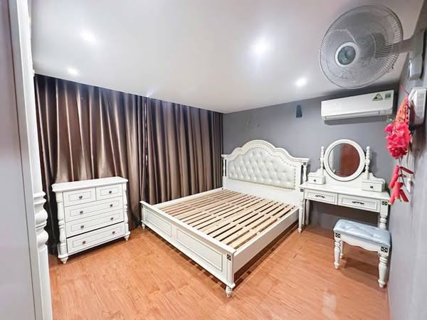 Bán nhanh căn hộ tập thể Giảng Võ phố Trần Huy Liệu 2 ngủ, diện tích 40m2 giá tốt - Ảnh 3