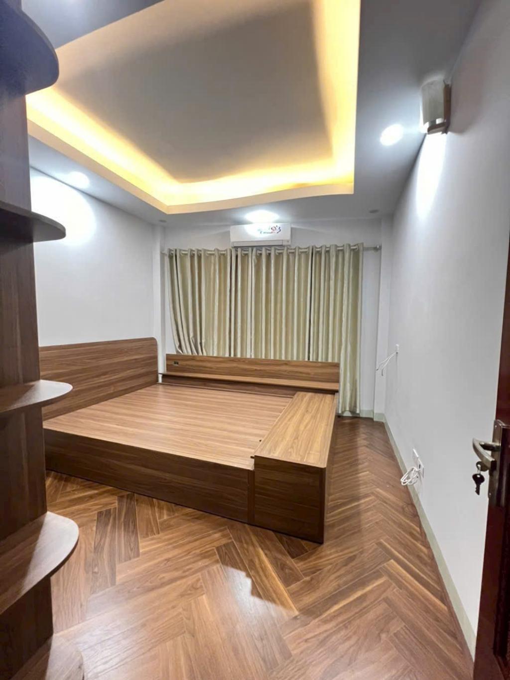 BÁN NHÀ KIM GIANG-Ô TÔ ĐỖ CỬA-NHÀ ĐẸP 33M-5 TẦNG GIÁ 5,45 TỶ - Ảnh 3