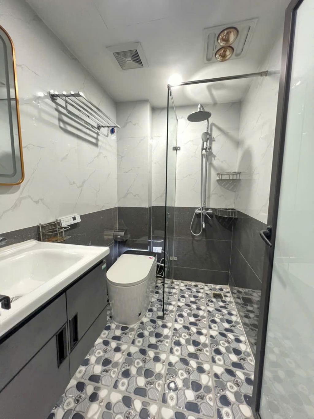 BÁN NHÀ KIM GIANG-Ô TÔ ĐỖ CỬA-NHÀ ĐẸP 33M-5 TẦNG GIÁ 5,45 TỶ - Ảnh 4