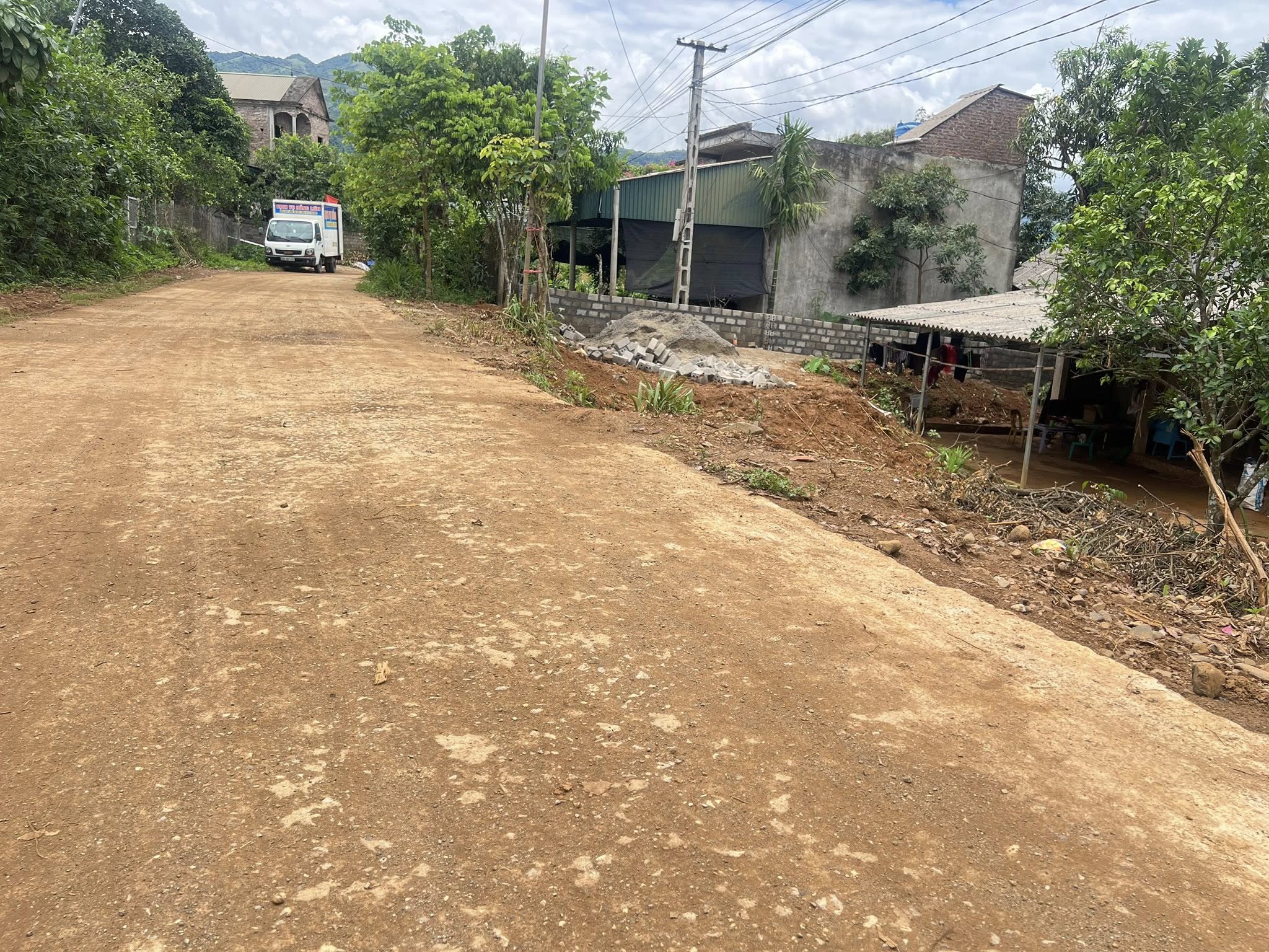 Bán gần 1000M full thổ cư bám đường liên xã 2 ô tô tránh_đất vuông vắn_Cao Phong Hoà Bình_1,x tỷ - Ảnh 3