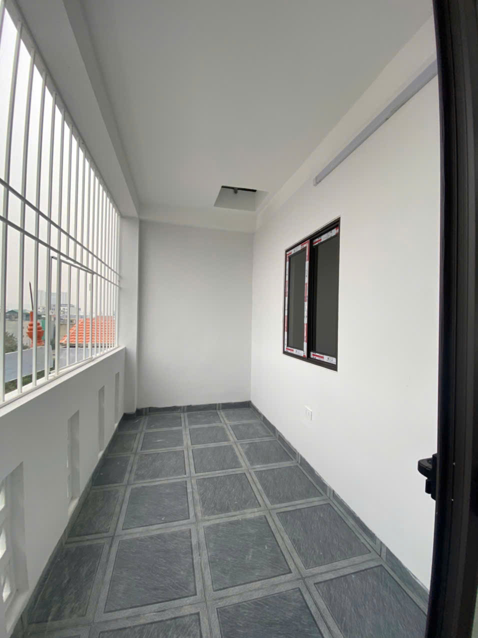 Giảm giá! Nhà xây 5 tầng 30m2, tại Vân Canh, cách 2 nhà ra đường ô tô tránh, giá 5.25 tỷ - Ảnh 3