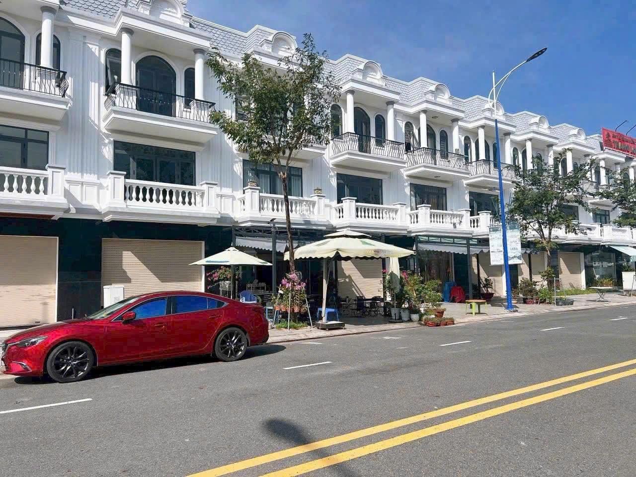BÁN GẤP SHOPHOUSE 1 TRỆT 2 LẦU TRUNG TÂM LAI UYÊN, BÀU BÀNG - Ảnh chính