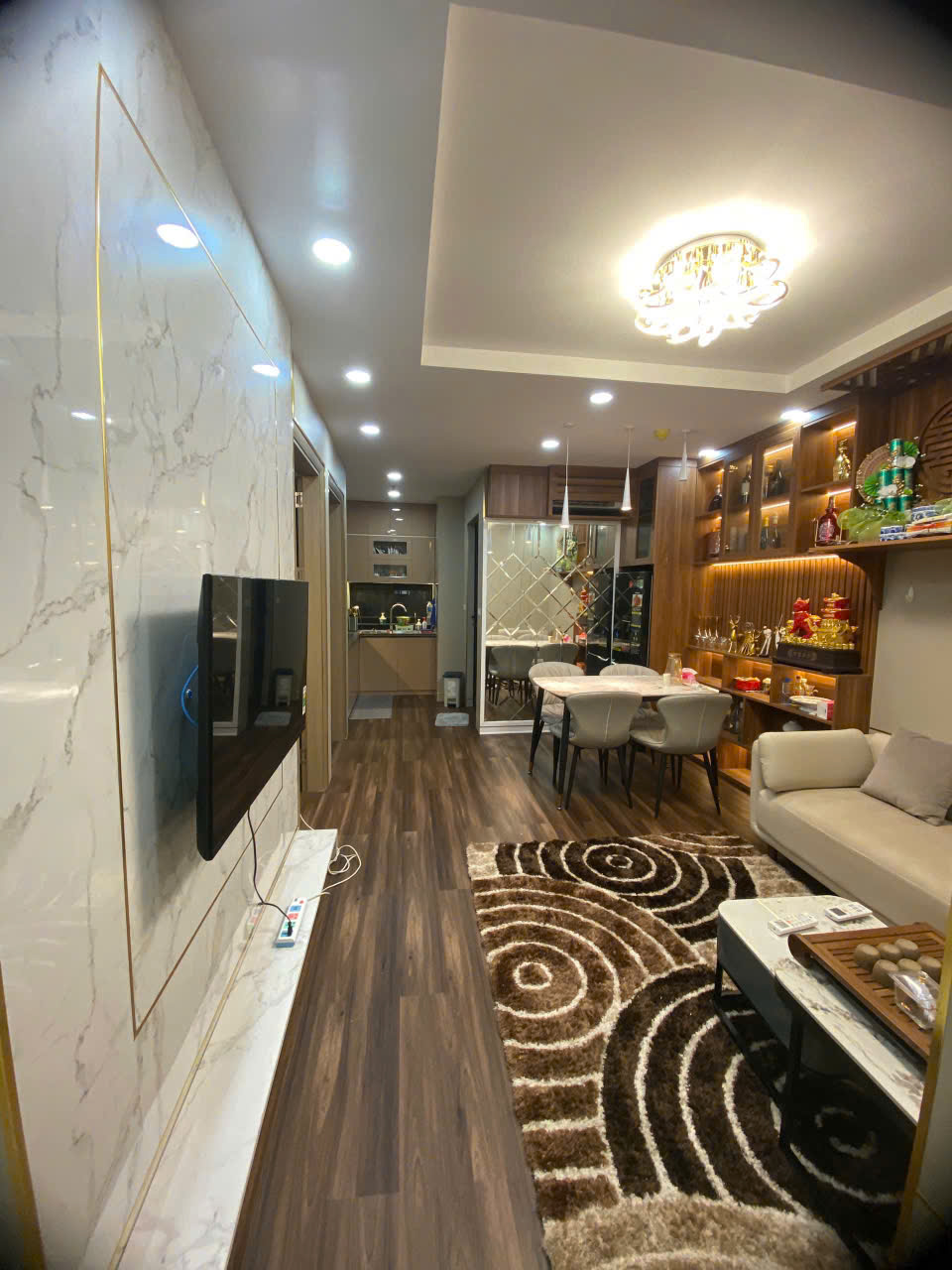 Bán Căn Hộ Chung Cư Hoàng Huy Lạch Tray – Tòa HH4, Tầng 8 – Full Nội Thất Cao Cấp, View Đẹp – Giá - Ảnh chính