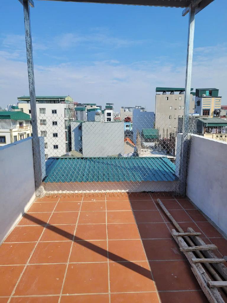 HƠN 5 TỶ-NHÀ YÊN XÁ-MỚI KOONG-7 TẦNG THANG MÁY-5 NGỦ-25TR/THÁNG - Ảnh 2