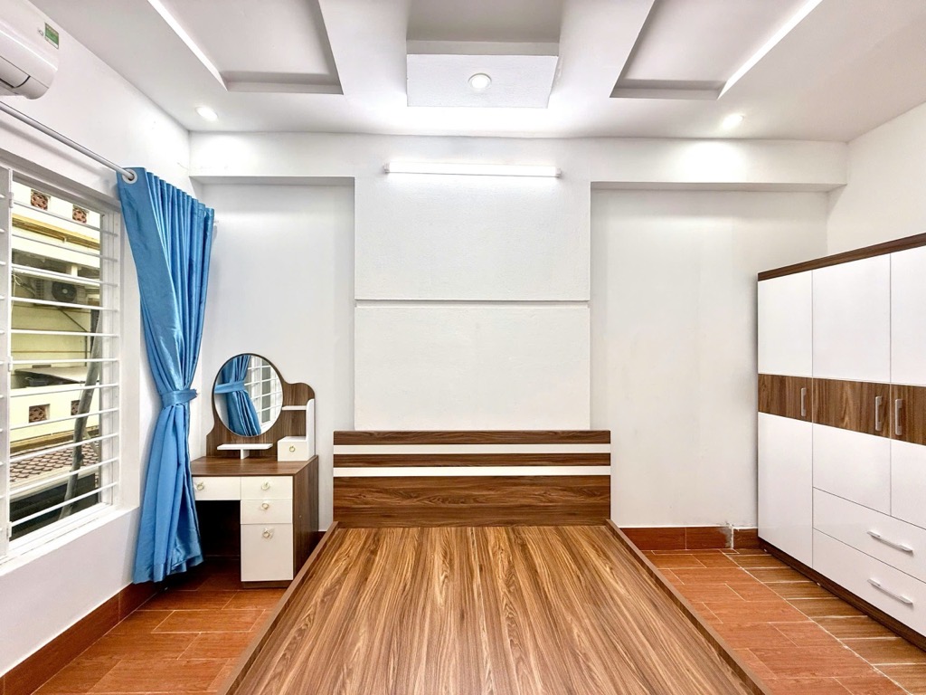 HƠN 6 TỶ-NHÀ ĐẸP-77 BÙI XƯƠNG TRẠCH-33M X4 TẦNG-NỘI THẤT ĐẸP Ở NGAY - Ảnh 3