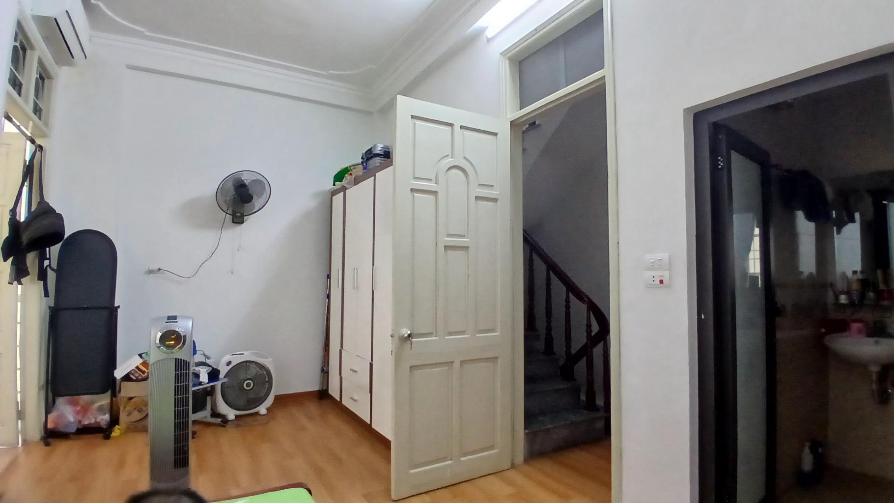 Bán nhà Đại Từ, Hoàng Mai, ngõ 3 gác tránh xe máy, sát đường ô tô, 33m2, 6.99 tỷ - Ảnh 3