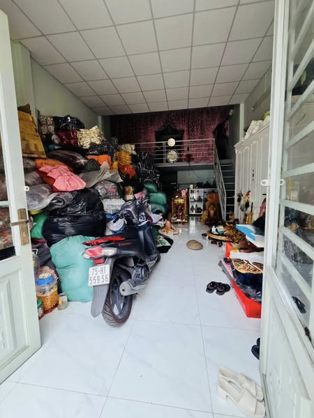 CƠ HỘI VÀNG - NHÀ HXH  CHỈ HƠN 4 TỶ - DÒNG TIỀN TỐT ~10TR/TH - 55M2 NGANG 5M - Ảnh 2