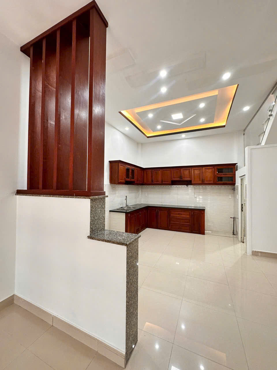🌈Nhà Đẹp Ngang Khủng 6m Gần Trường Cao Đẵng Điện Lực P.Thạnh Lộc Quận 12- 2 tầng- Đường Oto- chỉ - Ảnh 3
