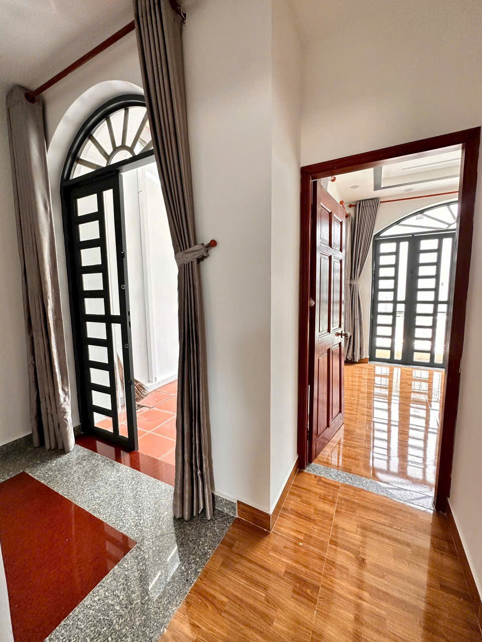 🌈Nhà Đẹp Ngang Khủng 6m Gần Trường Cao Đẵng Điện Lực P.Thạnh Lộc Quận 12- 2 tầng- Đường Oto- chỉ - Ảnh 1