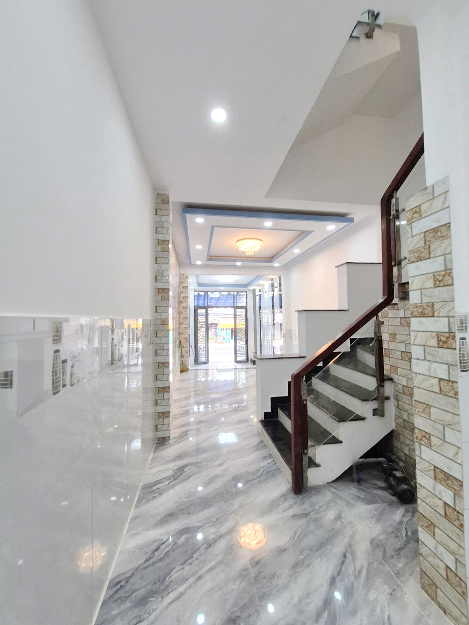 Bán nhà Mặt Tiền kinh doanh ( Giá 8.6 tỷ) Phạm Thế Hiển, Phường 7, Quận 8 - Ảnh 3