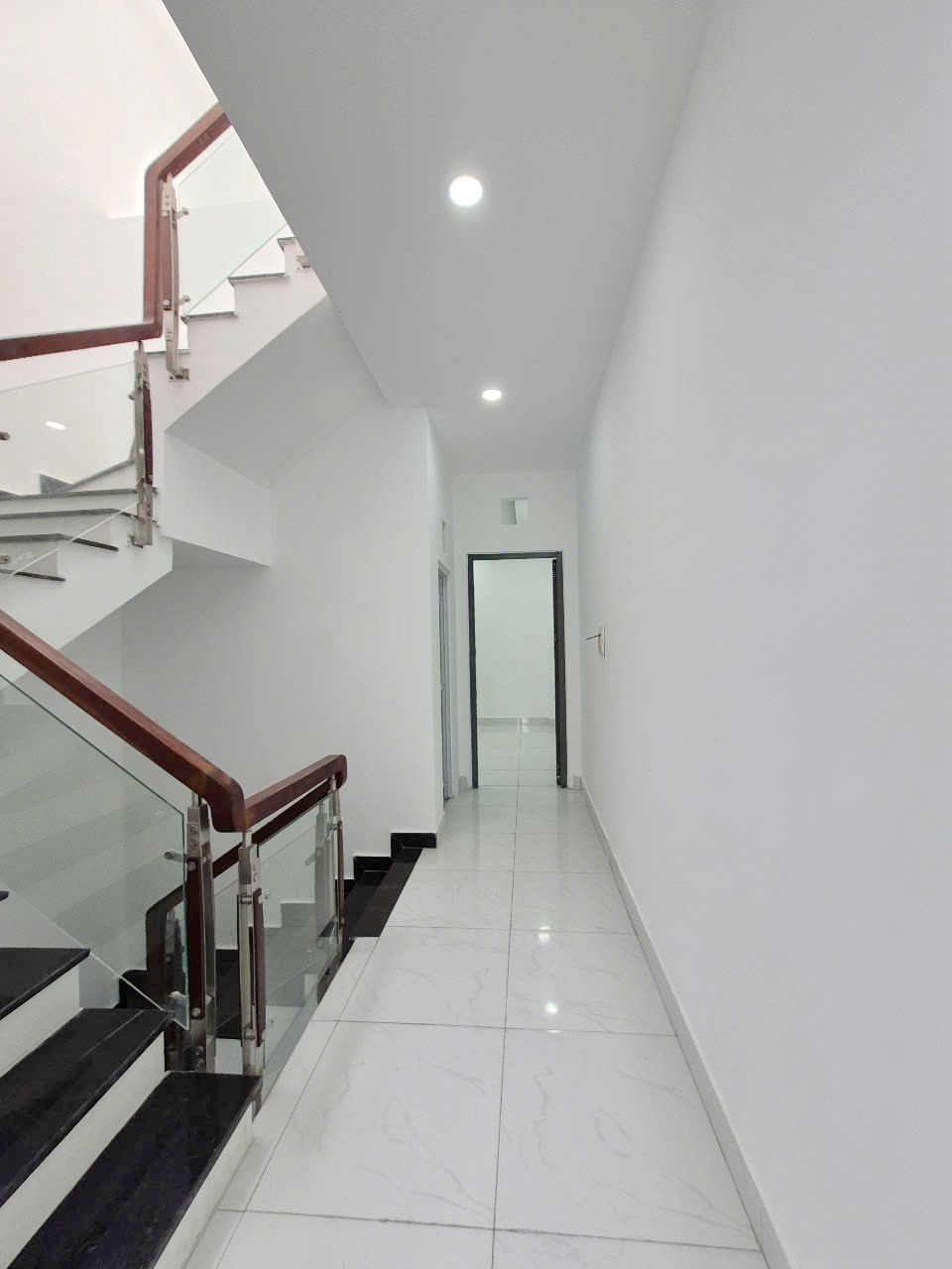 Bán nhà Mặt Tiền kinh doanh ( Giá 8.6 tỷ) Phạm Thế Hiển, Phường 7, Quận 8 - Ảnh 4