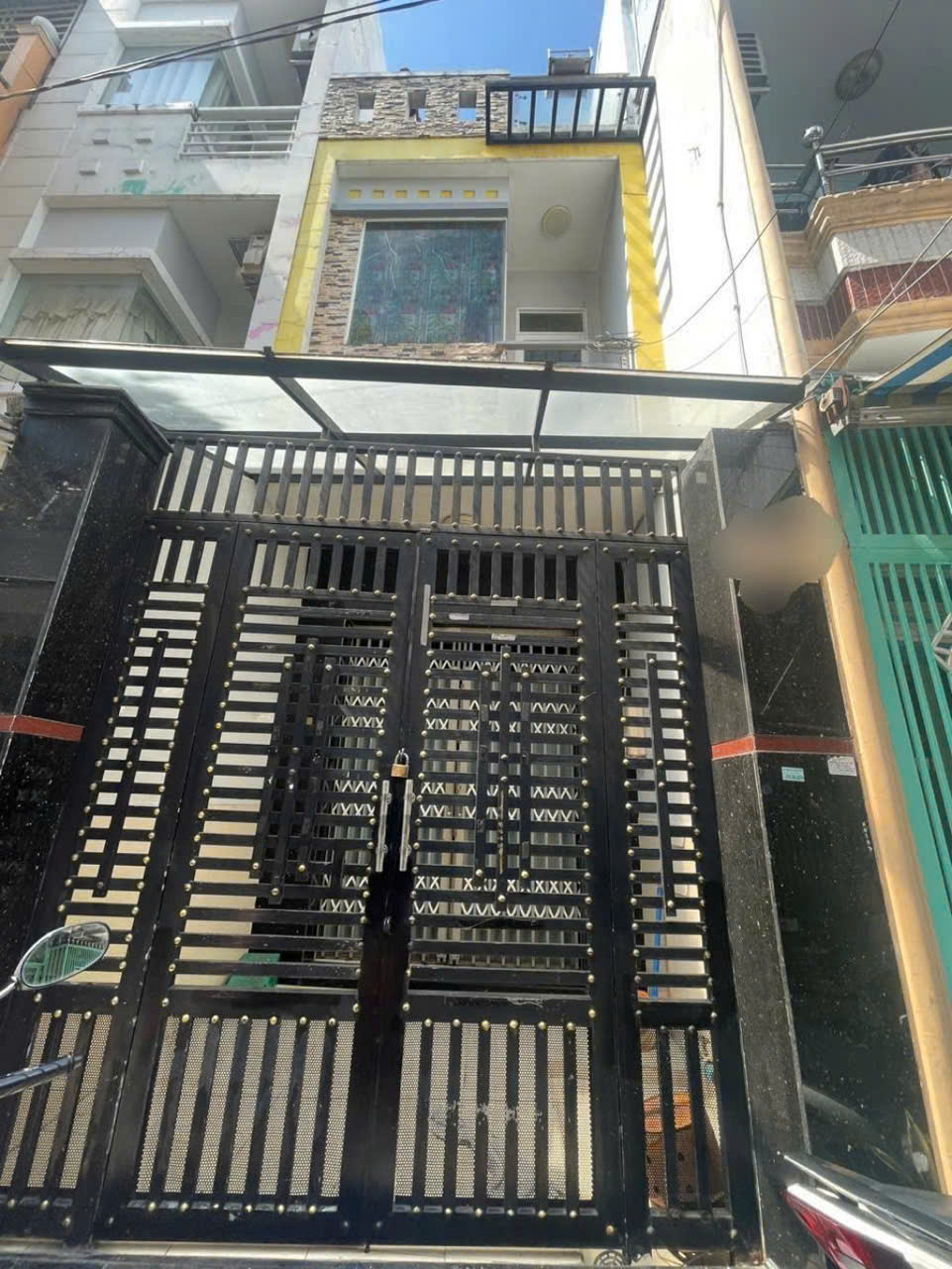 Bán nhà 3 tầng đúc kiên cố giáp Q5, Trần Văn Thành P8Q8 nhỉn 5 tỷ - Ảnh 1