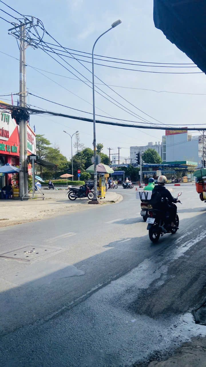 Bán nhà Mặt tiền Kinh Doanh Tân Kỳ Tân Quý Tân Phú 71m2,2 Tầng 10 tỷ 2 - Ảnh 1