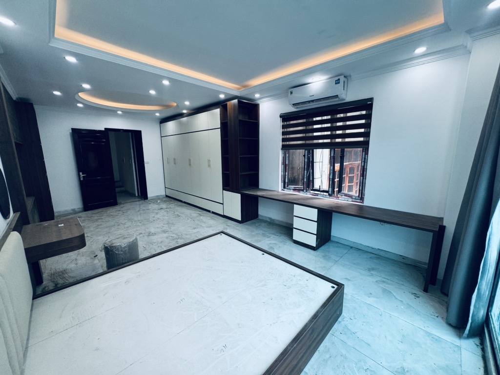 HIẾM-NHÀ ĐẸP-HOÀNG VĂN THÁI-THANH XUÂN-LÔ GÓC 43M-5 TẦNG-5PN-Ô TÔ GẦN-8,55 TỶ - Ảnh 1