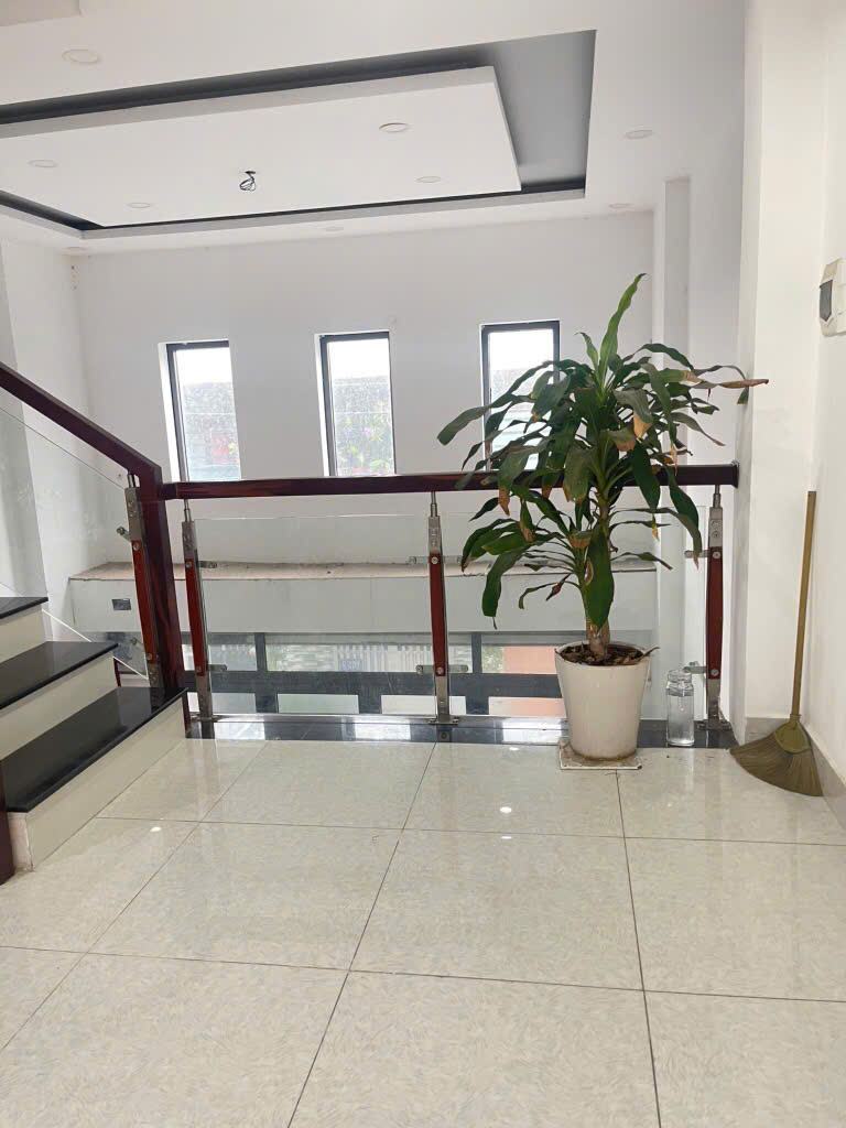 🌈Nhà Đẹp 3 Tầng Khu Dân Trí Cao Ngay Trường Nguyễn Văn Thệ P. Thạnh Xuân Q.12-55m2(5x11) - Ảnh 2