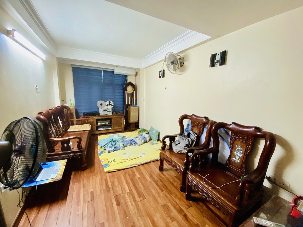 NHÀ ĐẸP-CẠNH HỒ HẠ ĐÌNH-KHƯƠNG ĐÌNH-Ô TÔ-NỘI THẤT 47M-4 TẦNG GIÁ 6,8 TỶ - Ảnh 3