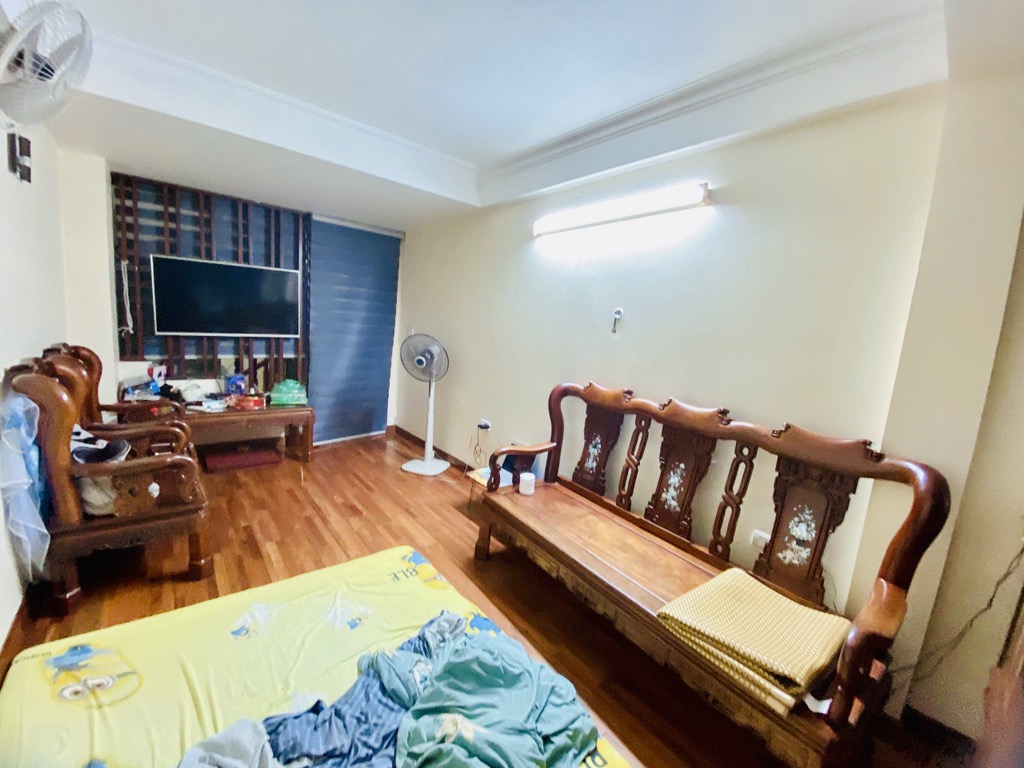 NHÀ ĐẸP-CẠNH HỒ HẠ ĐÌNH-KHƯƠNG ĐÌNH-Ô TÔ-NỘI THẤT 47M-4 TẦNG GIÁ 6,8 TỶ - Ảnh 4