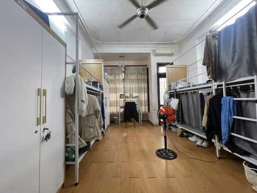 Bán nhà Mặt Phố, quận Cầu Giấy, 60m, 5T, vỉa hè, KD sầm uất, nhỉnh 22 tỷ - Ảnh 1
