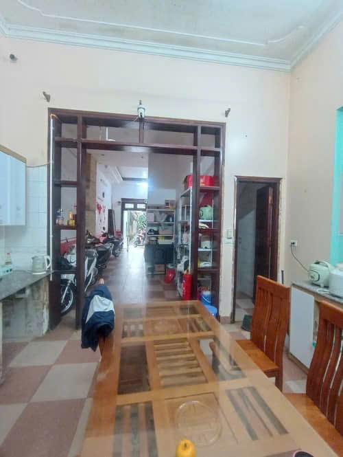 Bán nhà Mặt Phố, quận Cầu Giấy, 60m, 5T, vỉa hè, KD sầm uất, nhỉnh 22 tỷ - Ảnh 3