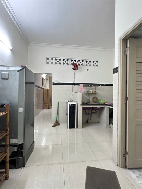 BÁN GẤP NHÀ  (P Tây Thạnh) Trường Chinh  3 tỷ Tân Phú Hồ Chí Minh  -1 trệt 1 lầu có ban công, hẻm - Ảnh chính