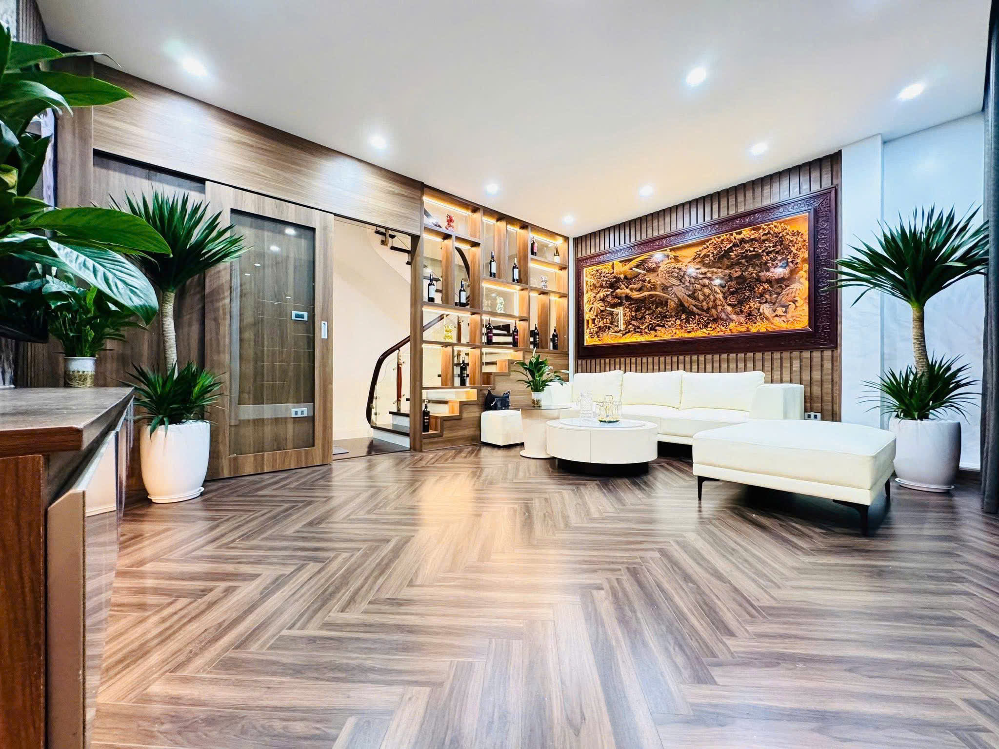 PL HOÀNG VĂN THÁI GARA Ô TÔ KINH DOANH DT 31m2 6 tầng mặt tiền 5.3m Giá 12.9 tỷ - Ảnh 3
