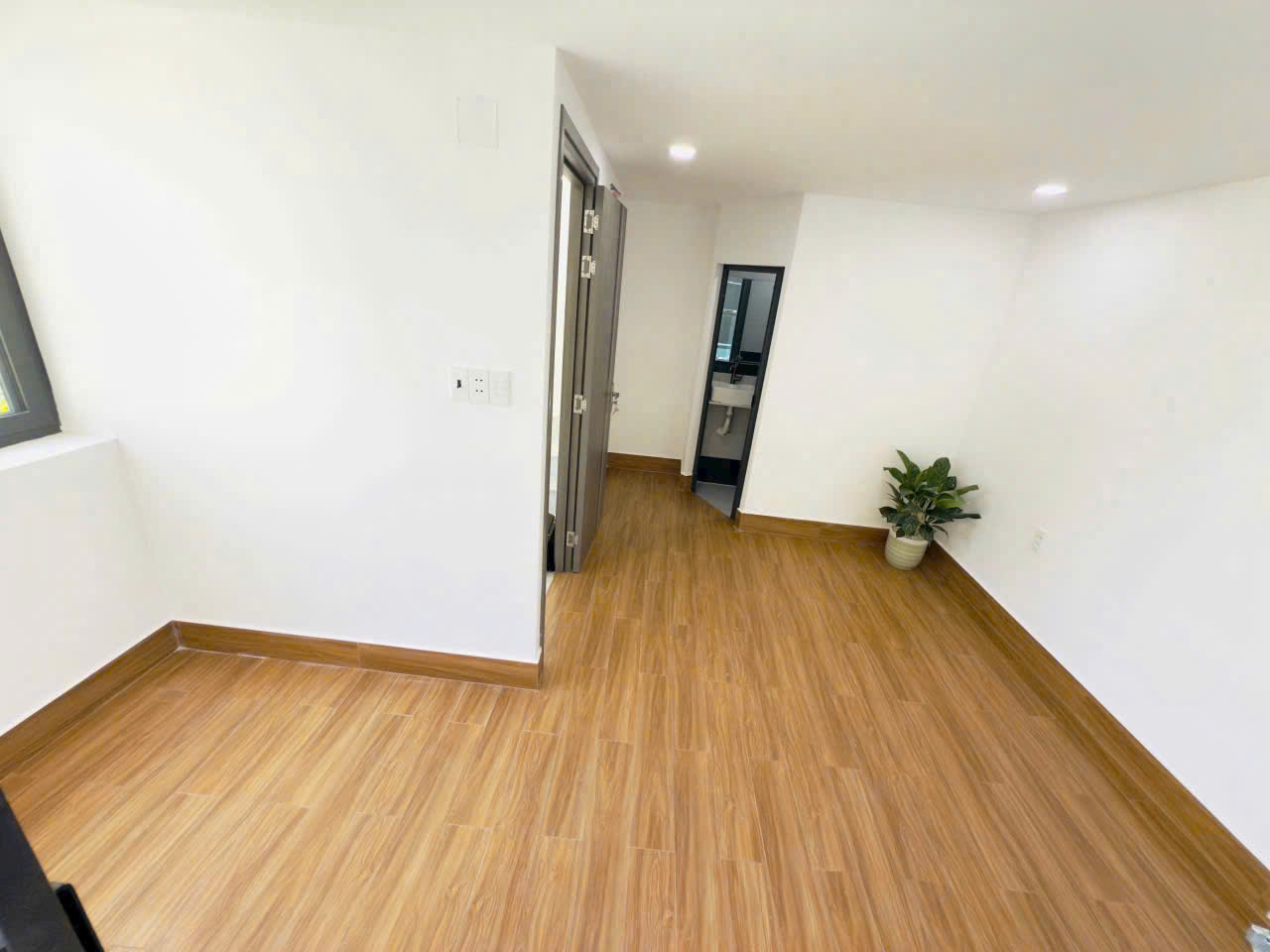 Nhà mới 4 tầng hẻm thẳng sát mặt tiền Hưng Phú P9Q8. Giá 4,68 tỷ TL - Ảnh 3