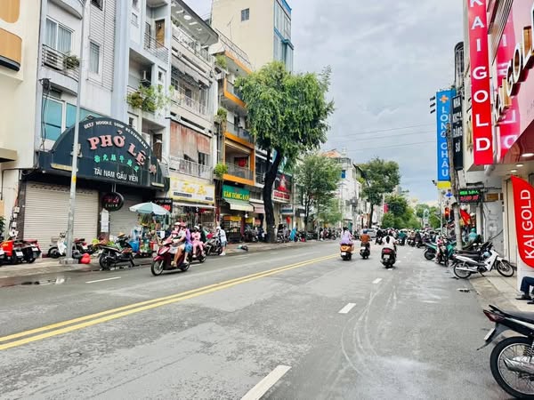 NHà Hẻm Ôtô Đường Nguyễn Đình Chiểu Phường 5 Quận 3. - Ảnh chính