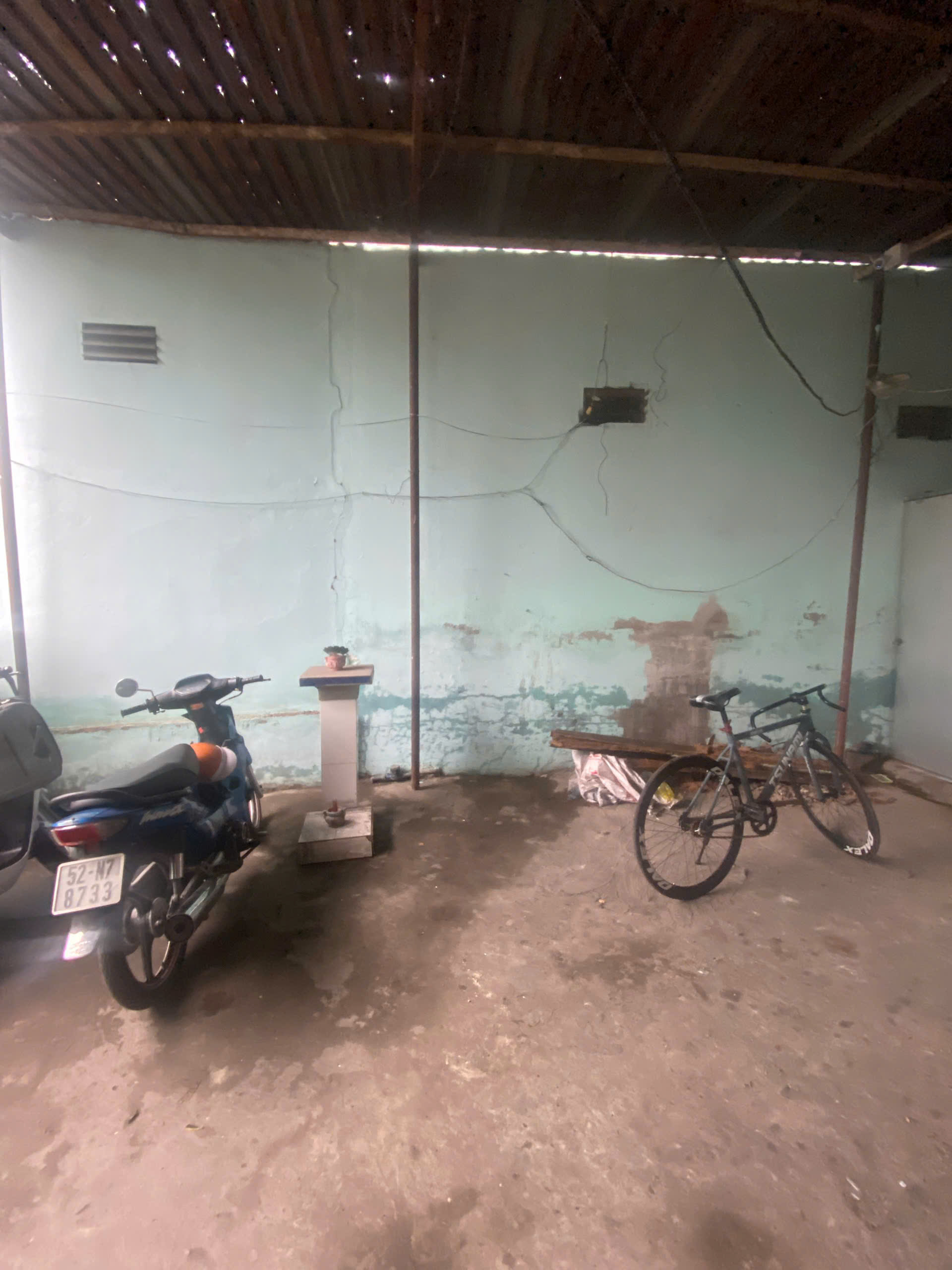 Nhà nát tiện xây CHDV Bình Tân BTĐ B 320m²  ngang 15m  Giá chỉ 10.8 tỷ - Ảnh 3