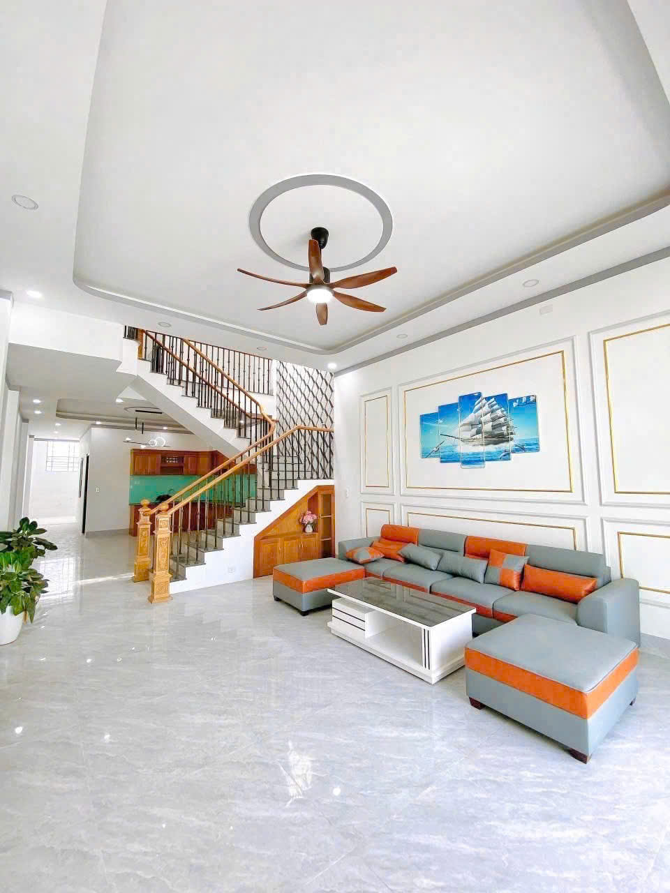 Ngay bệnh viện da liễu Đồng Khởi 5x23m , Nhà xây cho con trai ở giờ chuyển công tác nên bán gấp - Ảnh 4