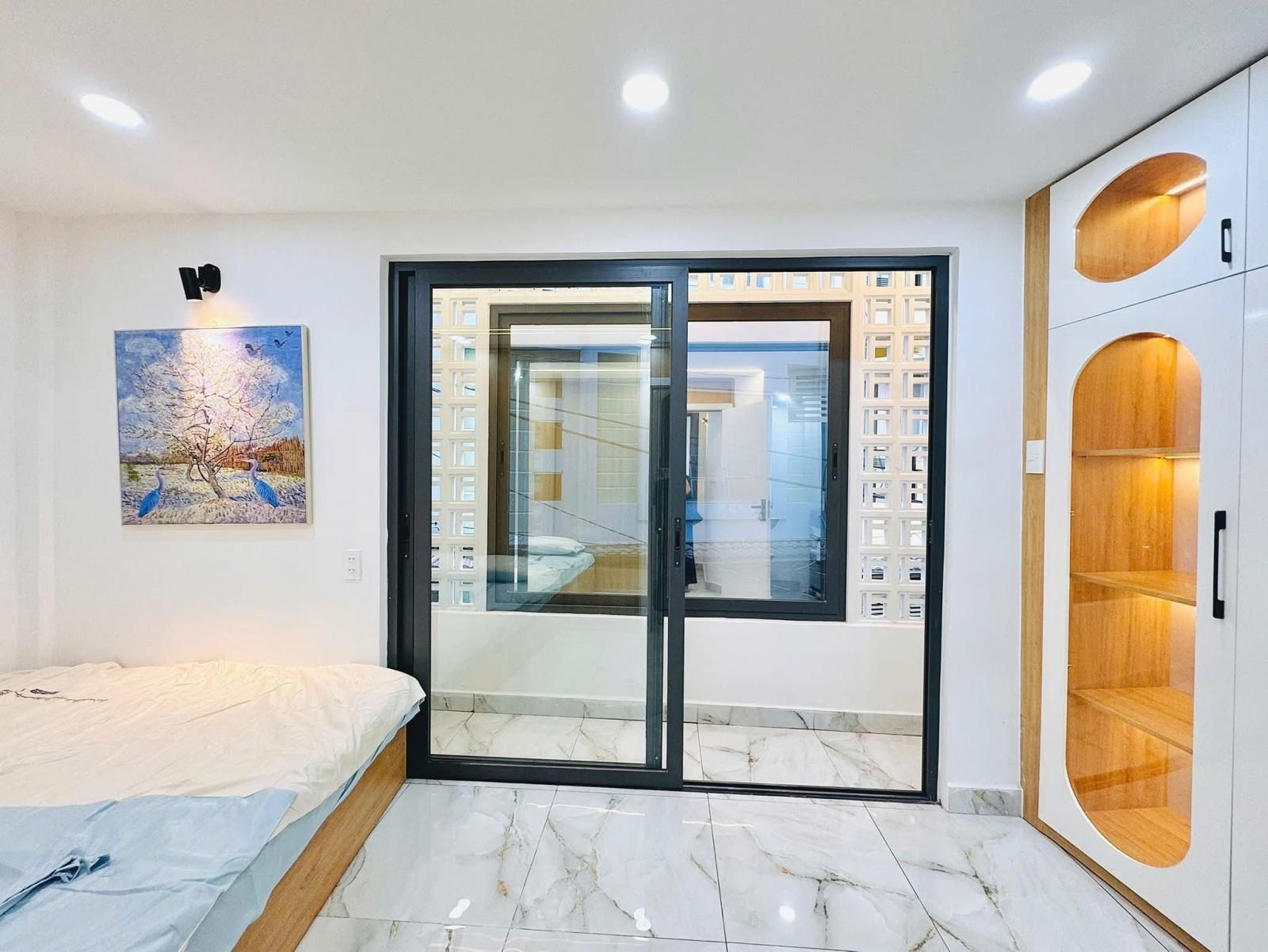 Bán nhà đẹp Phú Nhuận dưới 4 TỶ - NGANG 5M - HXH - 3 tầng - Ảnh 3