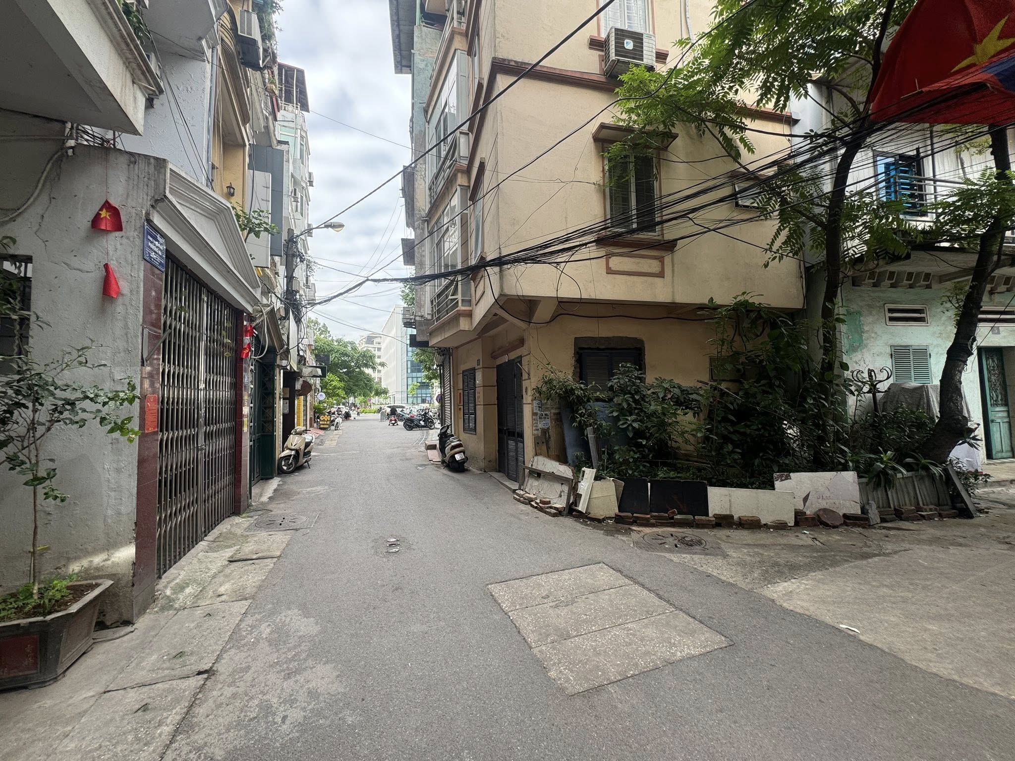 Bán nhà phố Lê Đại Hành - trung tâm Hai Bà Trưng, 26m2 giá 6,79 tỷ - Ảnh chính