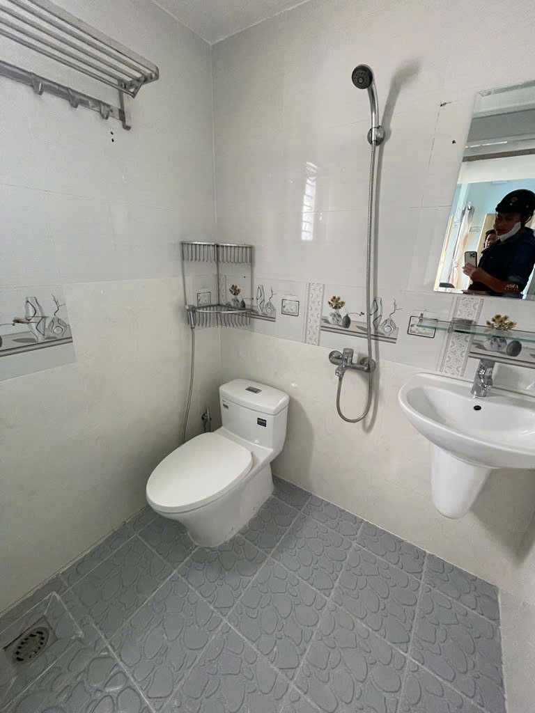 HXH 26m2 - Giá chỉ 3.15 tỷ - 4 tầng - 6PN - Bùi Văn Ba, Quận 7 - Ảnh 4
