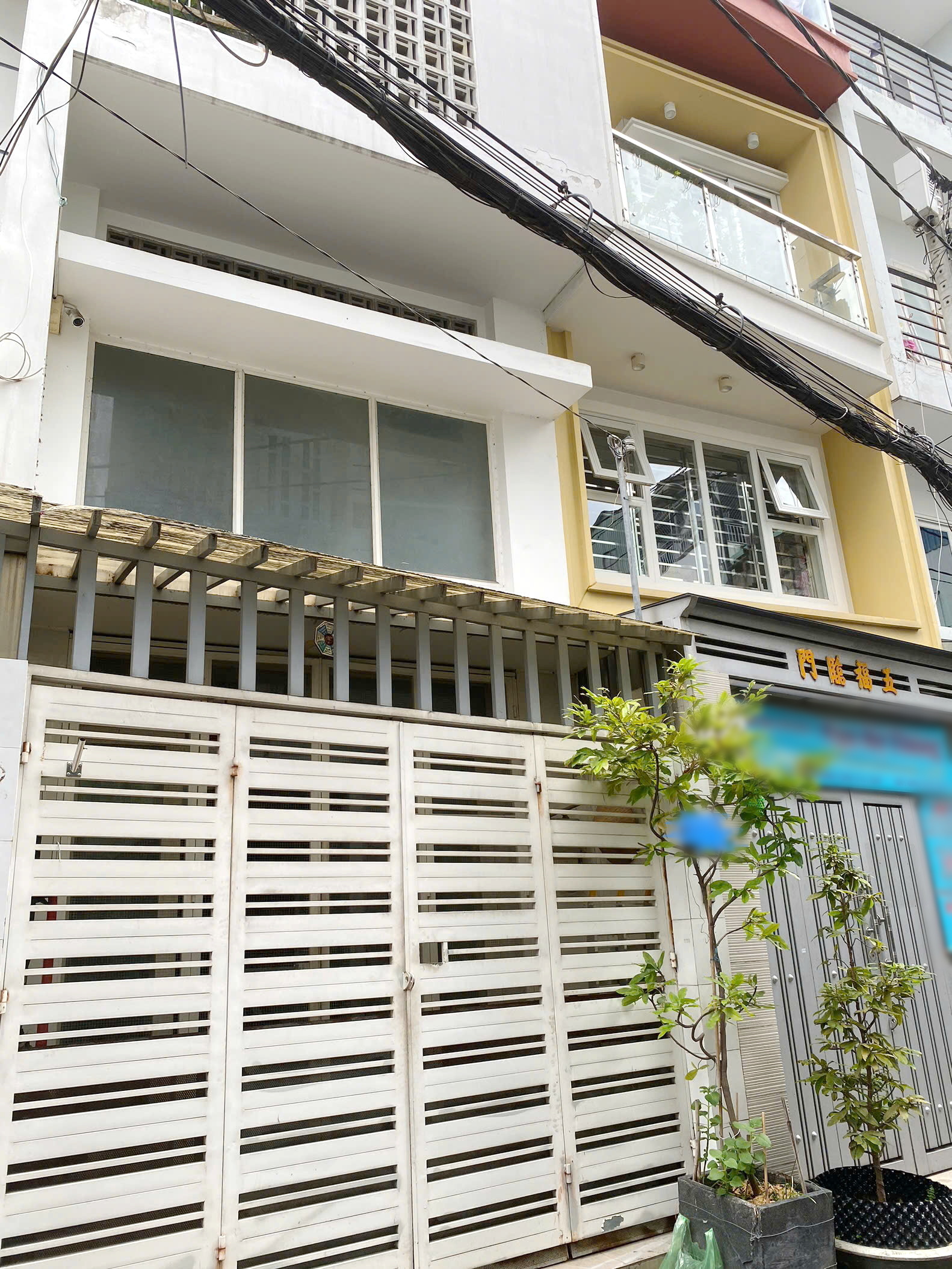 Bán nhà (CHDV) Âu Dương Lân P2 Q8, đường 6m xe hơi, nhà cách mặt tiền vài bước chân - Ảnh chính