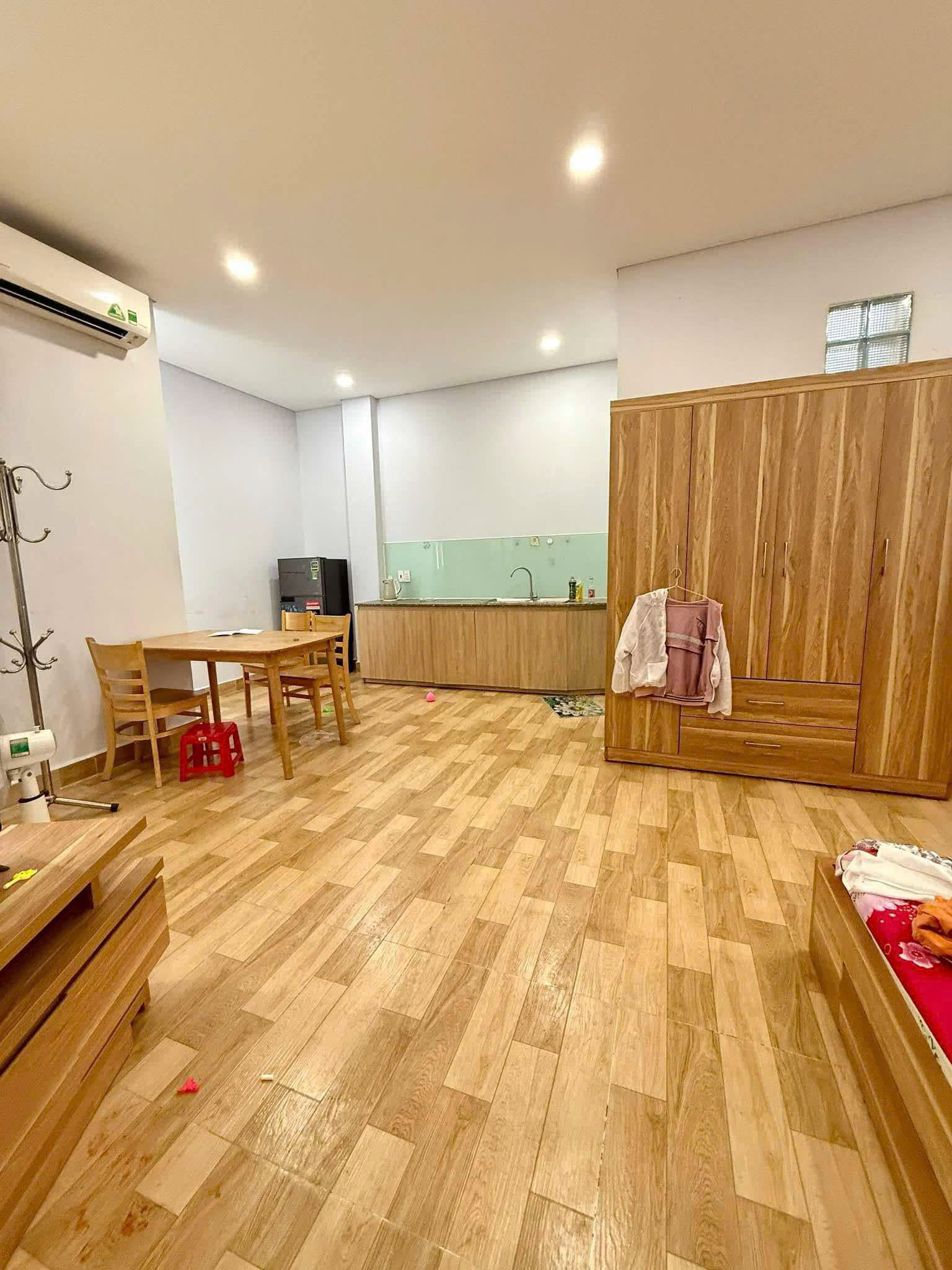 Bán nhà 2 Mặt tiền Hẻm Điện Biên Phủ - gần Nguyễn Hữu Cảnh. 4/5,6x15m, 3T, 11,5 tỷ. - Ảnh chính