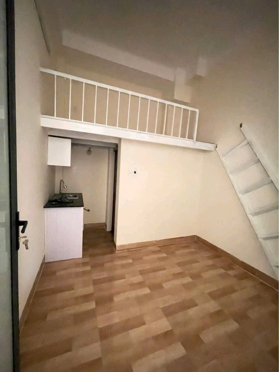 🏡 "NHÀ 4 TẦNG HÀM NGHỊ - "CỖ MÁY IN TIỀN" 32TR/THÁNG, CHỈ 4.98 TỶ " 💰 - Ảnh 2